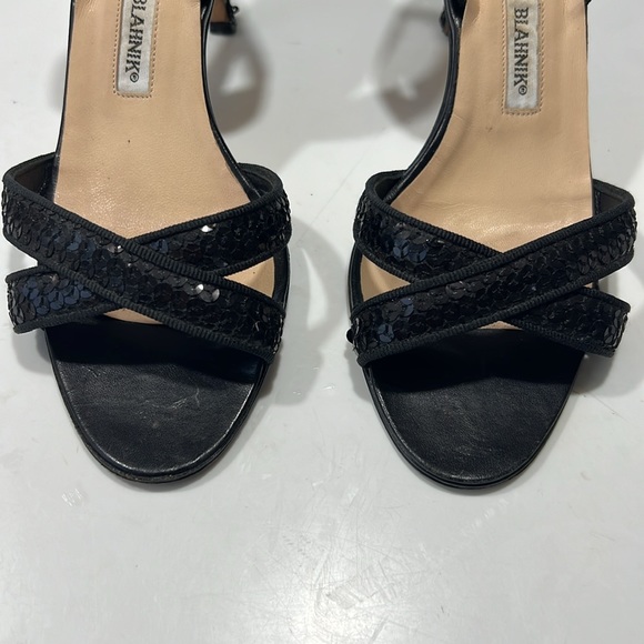 Manolo Blahnik Black Sequin Kitten Heels Sandals Stiletto Sz 37.5 7.5 - Picture 4 of 8